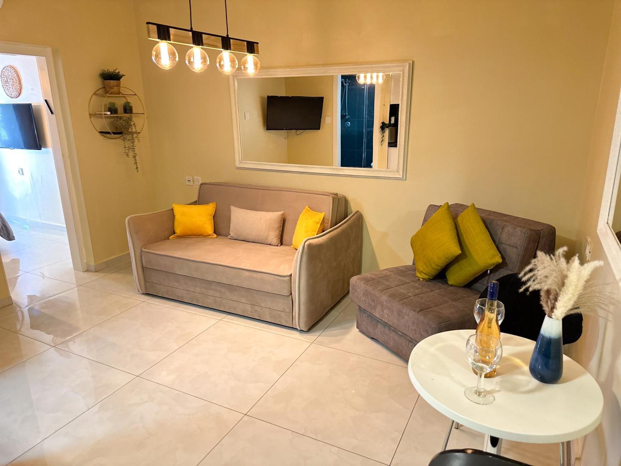 דירת נופש אילת -אלמוג Almog Suite In Eilat Close To Red Sea - דירת נופש אלמוג מרחק נגיעה מהים 外观 照片